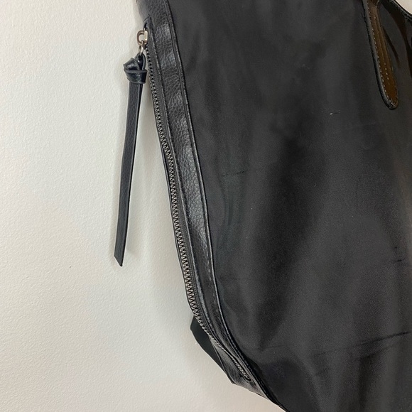 Botkier New York Classic Black Carryall Tote - Picture 3 of 8